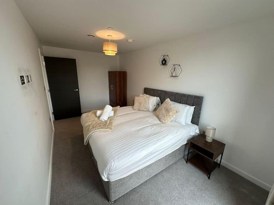 Stylish Central York Apartment Free Parking & Gym Zewnętrze zdjęcie